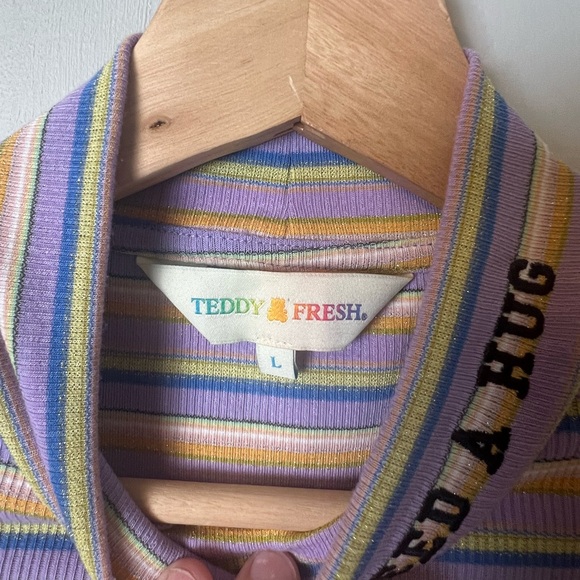 Teddy Fresh Need A Hug Ribbed Striped Mock Neck Crop Top Lurex Lavender Large - Picture 4 of 6